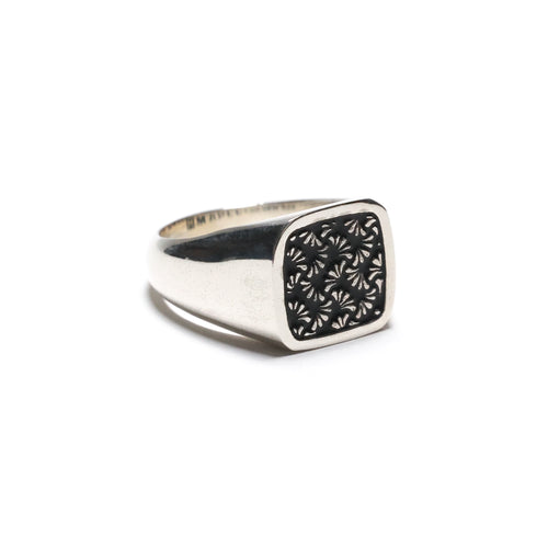 MAPLE Floral Signet Ring 925 Art Deco Pattern Silver Black Enamel filled side view