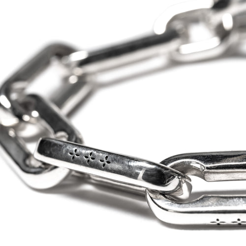 MAPLE Long Link Bracelet Silver 925 link closeup
