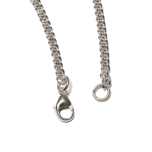 MAPLE Curb Chain 4mm Bracelet Silver 925 clasp and bracelet closeup