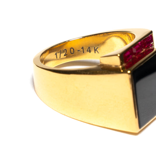 MAPLE Barrington Signet Ring 14K Gold Onyx & Red Topaz stone back inside view