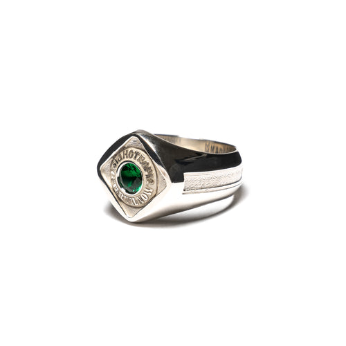 MAPLE Psychotropic Class Ring Silver 925/Emerald Gemstone side view