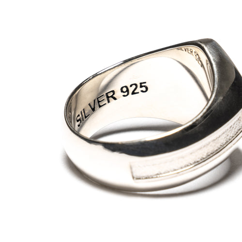 MAPLE Psychotropic Class Ring Silver 925/Emerald Gemstone back inside view