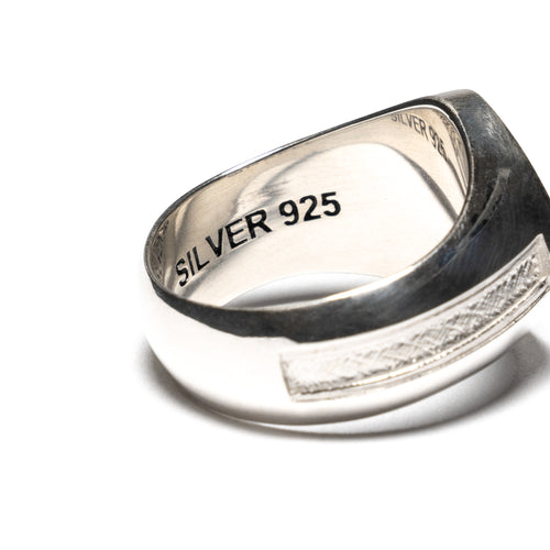 MAPLE Psychotropic Class Ring Silver 925/Sapphire Gemstone back inside view
