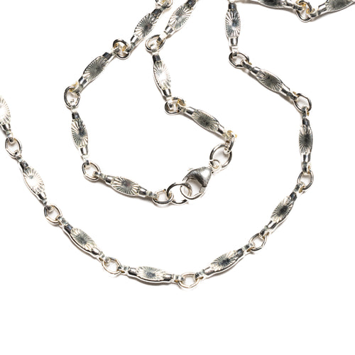 MAPLE Sunburst Chain Silver 925 clasp closeup