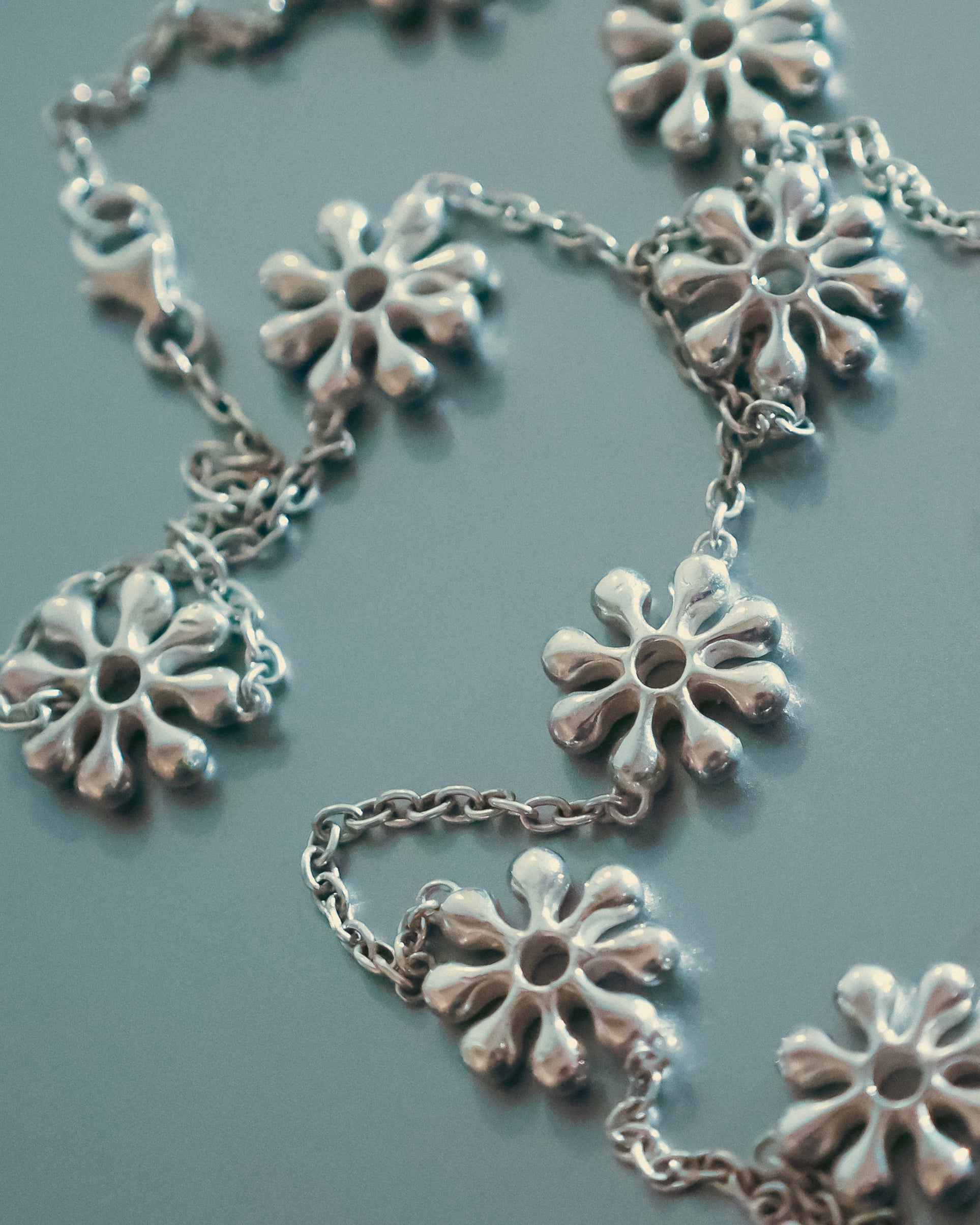 MAPLE メイプル FLORAL BAND リング 約15.5〜16号の間位 Floral Band (Silver 925) – MAPLE