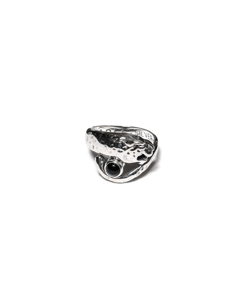 MAPLE Big Cat Ring Silver 925/Onyx Stone front view