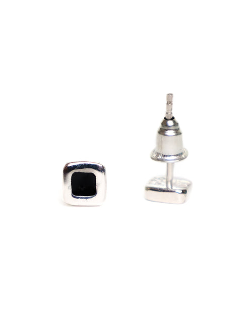 Sylvester Stud Earrings (Silver 925/Black Resin)