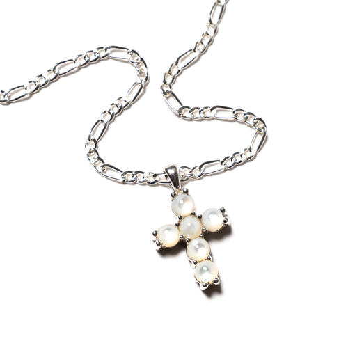 MAPLE Cross Chain Silver/Mother of Pearl pendant closeup